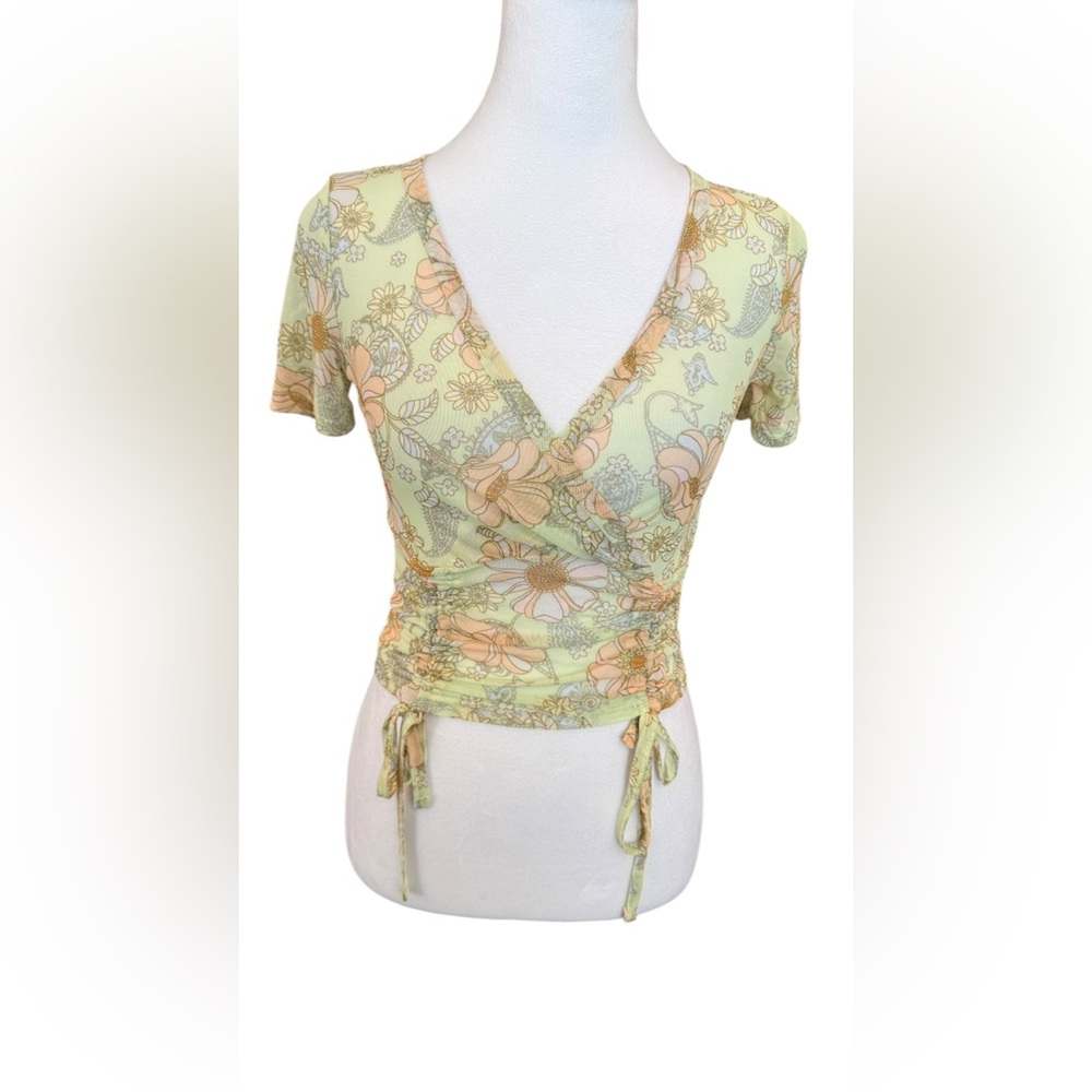 Social Scene Floral Top - Green and Orange